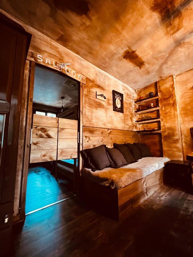 OLD WEST HOUSE Pantano de San Juan Apartment San Martin de Valdeiglesias Bagian luar foto